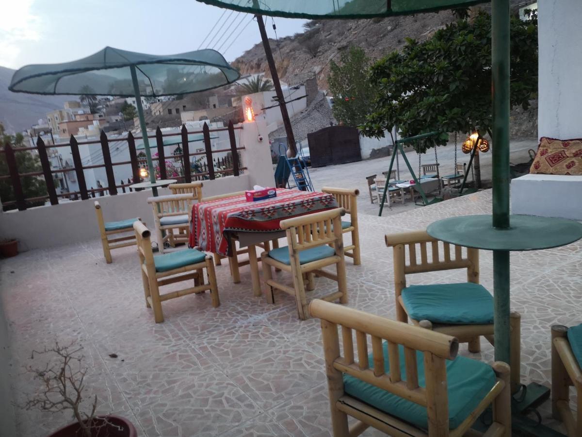 Wadi Bani Khalid Isterahat * Buwayrid