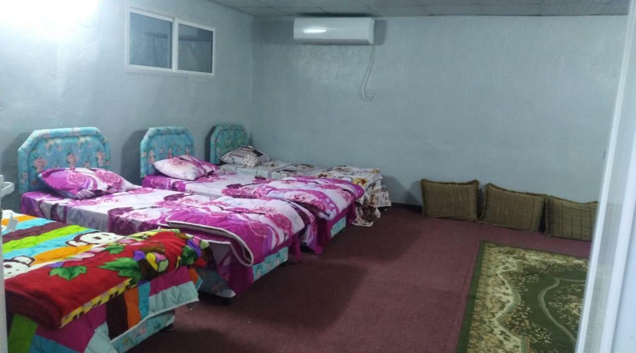 Wadi Bani Khalid Isterahat Casă la țară